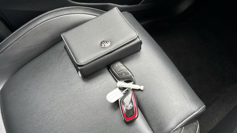 MG Zs 105kW Exclusive EV 45kWh 5dr Auto Electric Hatchback